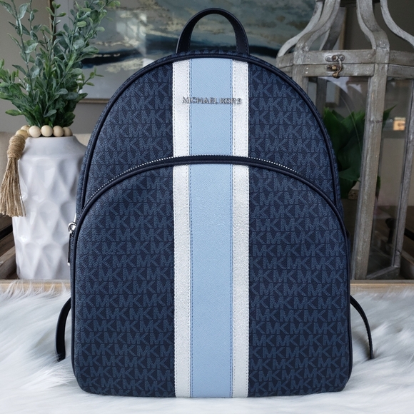 Michael Kors Handbags - 🌺NWT Michael Kors LG Abbey backpack bag admiral